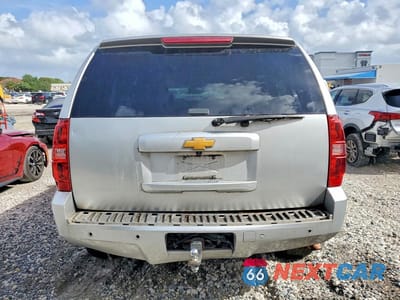 Zdjęcie 6 z 12 samochodu: 2014 CHEVROLET TAHOE C1500 LT VIN:1GNSCBE00ER232662 - miniatura
