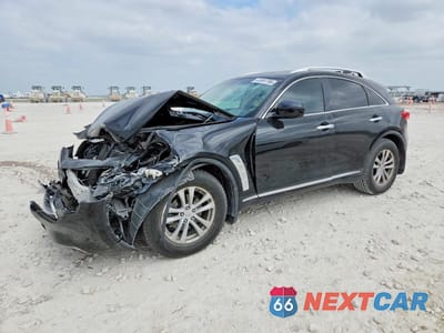 2012 INFINITI FX35 BASE JN8AS1MU8CM121023 - główne zdjęcie licytacji z USA - miniatura