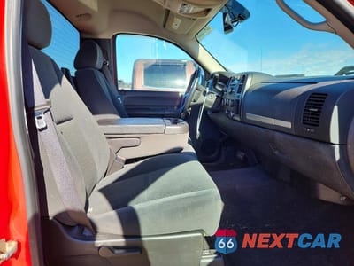 Zdjęcie 10 z 11 samochodu: 2008 CHEVROLET SILVERADO K1500 VIN:1GCEK14J78Z254479 - miniatura