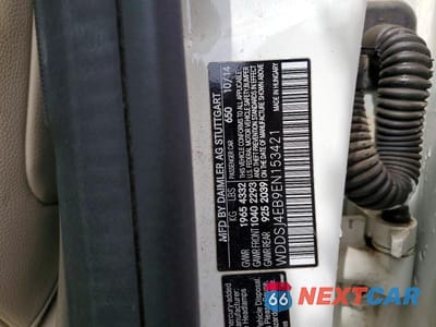Zdjęcie 12 z 12 samochodu: 2014 MERCEDES-BENZ CLA 250 VIN:WDDSJ4EB9EN153421 - miniatura