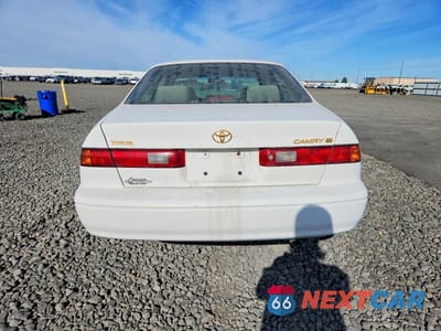 Zdjęcie 6 z 12 samochodu: 1999 TOYOTA CAMRY LE VIN:4T1BG22K1XU907689 - miniatura