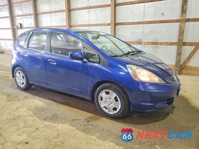 Czwarte zdjęcie samochodu z boku: 2013 HONDA FIT VIN:JHMGE8G35DC003137 - miniatura