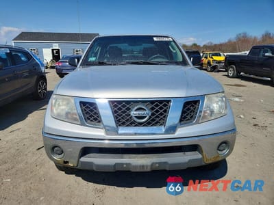 Piąte zdjęcie samochodu w środku: 2010 NISSAN FRONTIER SE V6 VIN:1N6AD0EV9AC447002 - miniatura
