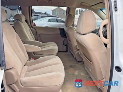 Zdjęcie 6 z 11 samochodu: 2006 KIA SEDONA LX VIN:KNDMB233766022936 - miniatura