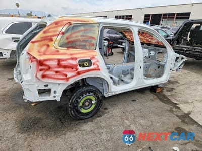 Trzecie zdjęcie samochodu z tyłu: 2025 VOLVO XC90 ULTRA VIN:YV4H60PG6S1363613 - miniatura