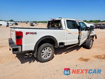 Trzecie zdjęcie samochodu z tyłu: 2024 FORD F250 SUPER DUTY VIN:1FT8W2BT6REC06878 - miniatura