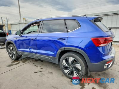 Drugie zdjęcie samochodu z przodu: 2024 VOLKSWAGEN TAOS SE VIN:3VVUX7B29RM049360 - miniatura