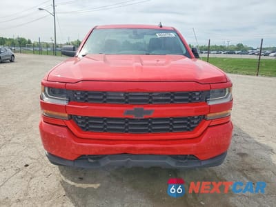 Piąte zdjęcie samochodu w środku: 2017 CHEVROLET SILVERADO K1500 CUSTOM VIN:1GCVKPEC7HZ143708 - miniatura