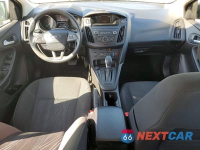 Zdjęcie 8 z 11 samochodu: 2018 FORD FOCUS SE VIN:1FADP3F23JL207320 - miniatura