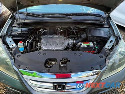 Zdjęcie 7 z 10 samochodu: 2005 HONDA ODYSSEY EX VIN:5FNRL38425B085634 - miniatura