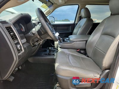 Zdjęcie 7 z 13 samochodu: 2013 RAM 3500 ST VIN:3C63RRGL8DG564690 - miniatura