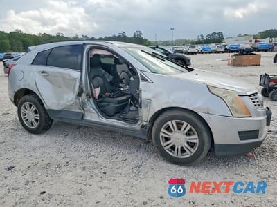 Czwarte zdjęcie samochodu z boku: 2016 CADILLAC SRX VIN:3GYFNAE33GS585903 - miniatura