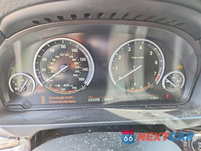 Zdjęcie 9 z 12 samochodu: 2016 BMW X5 SDRIVE35I VIN:5UXKR2C52G0R68904 - miniatura