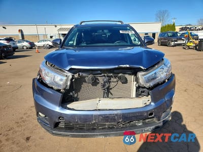 Piąte zdjęcie samochodu w środku: 2015 TOYOTA HIGHLANDER XLE VIN:5TDJKRFH4FS079663 - miniatura