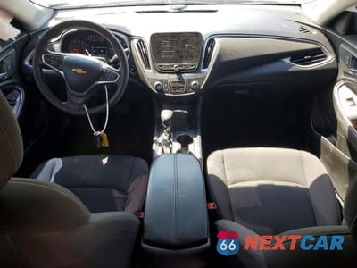 Zdjęcie 8 z 12 samochodu: 2023 CHEVROLET MALIBU LT VIN:1G1ZD5ST1PF181321 - miniatura