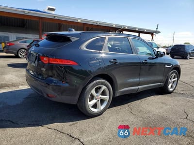 Trzecie zdjęcie samochodu z tyłu: 2017 JAGUAR F-PACE PREMIUM VIN:SADCJ2BN8HA892667 - miniatura