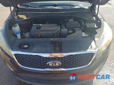 Zdjęcie 12 z 13 samochodu: 2016 KIA SORENTO LX VIN:5XYPG4A3XGG027043 - miniatura