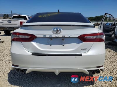 Zdjęcie 6 z 13 samochodu: 2018 TOYOTA CAMRY XSE VIN:4T1B61HK8JU106253 - miniatura