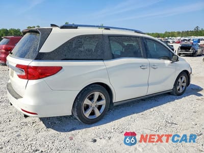 Trzecie zdjęcie samochodu z tyłu: 2019 HONDA ODYSSEY EXL VIN:5FNRL6H7XKB099515 - miniatura