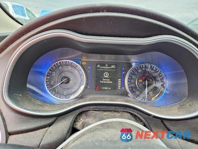 Zdjęcie 9 z 12 samochodu: 2015 CHRYSLER 200 LIMITED VIN:1C3CCCAB1FN593485 - miniatura