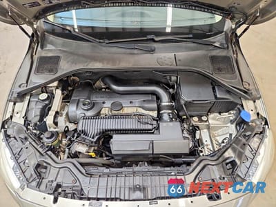 Zdjęcie 11 z 12 samochodu: 2015 VOLVO V60 PLATINUM VIN:YV1612SM9F1267136 - miniatura