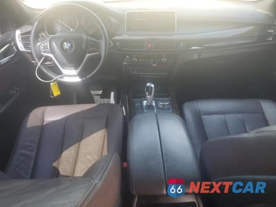Zdjęcie 8 z 12 samochodu: 2017 BMW X5 SDRIVE35I VIN:5UXKR2C51H0U18997 - miniatura