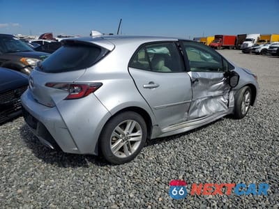 Trzecie zdjęcie samochodu z tyłu: 2022 TOYOTA COROLLA HATCHBACK SE VIN:JTND4MBE5N3154341 - miniatura