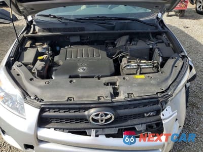 Zdjęcie 12 z 13 samochodu: 2009 TOYOTA RAV4 BASE VIN:JTMZK33V49D001085 - miniatura