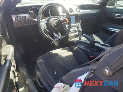 Zdjęcie 8 z 12 samochodu: 2020 FORD MUSTANG VIN:1FA6P8TH0L5163279 - miniatura