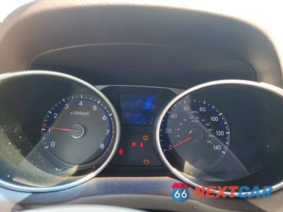 Zdjęcie 9 z 13 samochodu: 2014 HYUNDAI TUCSON SE VIN:KM8JU3AG5EU821287 - miniatura