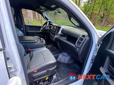 Zdjęcie 9 z 10 samochodu: 2021 RAM 3500 VIN:3C7WRSCL5MG650657 - miniatura