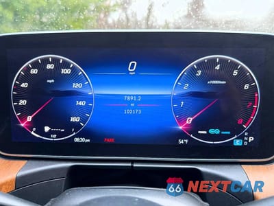 Zdjęcie 10 z 13 samochodu: 2022 MERCEDES-BENZ C 300 4MATIC VIN:W1KAF4HB2NR048835 - miniatura