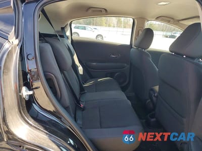 Zdjęcie 10 z 12 samochodu: 2021 HONDA HR-V LX VIN:3CZRU6H30MM716147 - miniatura