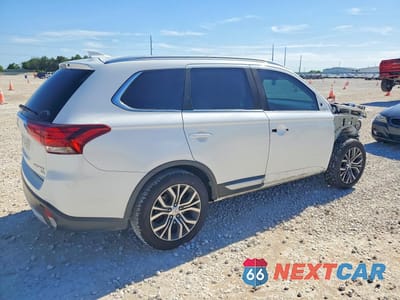 Trzecie zdjęcie samochodu z tyłu: 2017 MITSUBISHI OUTLANDER SE VIN:JA4AD3A33HZ058494 - miniatura