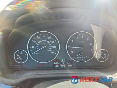 Zdjęcie 9 z 13 samochodu: 2016 BMW X3 XDRIVE28I VIN:5UXWX9C5XG0D89565 - miniatura