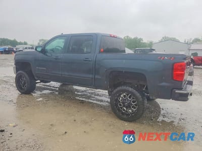 Drugie zdjęcie samochodu z przodu: 2018 CHEVROLET SILVERADO K1500 LT VIN:3GCUKREC9JG389754 - miniatura