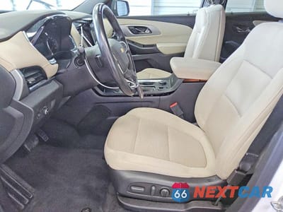 Zdjęcie 7 z 12 samochodu: 2022 CHEVROLET TRAVERSE LT VIN:1GNERGKW5NJ161815 - miniatura