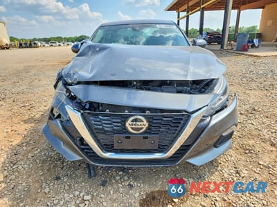 Piąte zdjęcie samochodu w środku: 2022 NISSAN ALTIMA SV VIN:1N4BL4DV6NN352111 - miniatura