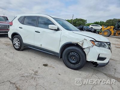 Czwarte zdjęcie samochodu z boku: 2018 NISSAN ROGUE S VIN:KNMAT2MT1JP565359 - miniatura