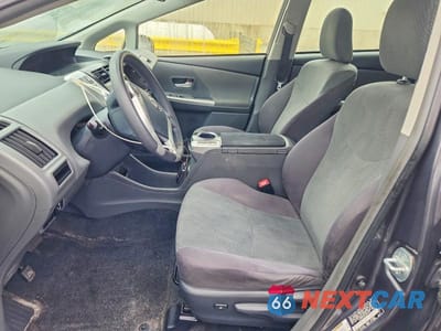 Zdjęcie 7 z 12 samochodu: 2014 TOYOTA PRIUS V TWO VIN:JTDZN3EU2EJ001819 - miniatura