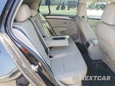 Zdjęcie 10 z 12 samochodu: 2016 VOLKSWAGEN E-GOLF SEL PREMIUM VIN:WVWPP7AU9GW903596 - miniatura