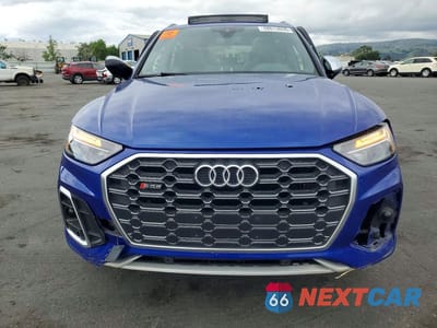 Piąte zdjęcie samochodu w środku: 2022 AUDI SQ5 PREMIUM VIN:WA1A4AFY5N2092160 - miniatura