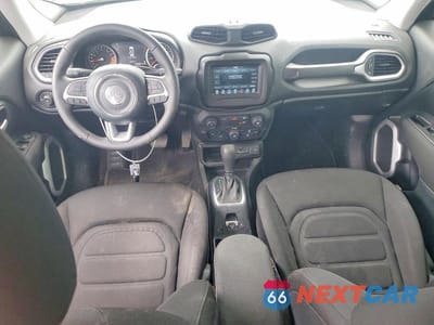 Zdjęcie 8 z 14 samochodu: 2021 JEEP RENEGADE LATITUDE VIN:ZACNJCBB7MPM22427 - miniatura