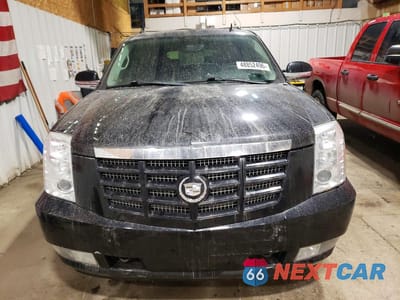 Piąte zdjęcie samochodu w środku: 2008 CADILLAC ESCALADE ESV VIN:1GYFK66808R227730 - miniatura