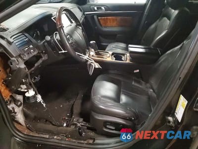 Zdjęcie 7 z 13 samochodu: 2014 LINCOLN MKS VIN:1LNHL9EKXEG604514 - miniatura