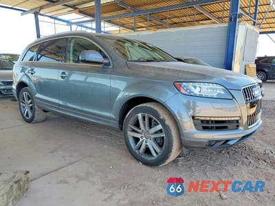 Czwarte zdjęcie samochodu z boku: 2014 AUDI Q7 PREMIUM PLUS VIN:WA1LGAFE1ED017210 - miniatura