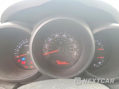 Zdjęcie 9 z 13 samochodu: 2011 KIA SOUL BASE VIN:KNDJT2A19B7306882 - miniatura
