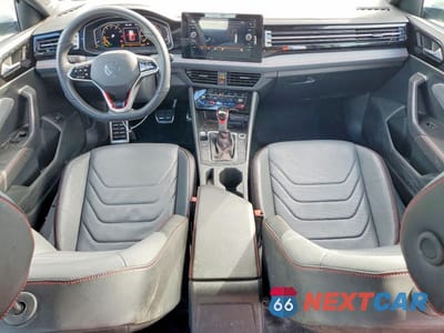 Zdjęcie 8 z 12 samochodu: 2025 VOLKSWAGEN JETTA GLI AUTOBAHN VIN:3VW2T7BU9SM031818 - miniatura
