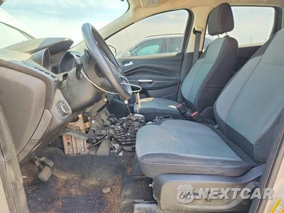 Zdjęcie 7 z 13 samochodu: 2017 FORD ESCAPE SE VIN:1FMCU9GD2HUC38821 - miniatura