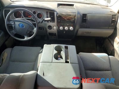 Zdjęcie 8 z 11 samochodu: 2012 TOYOTA TUNDRA GRADE VIN:5TFEM5F1XCX050956 - miniatura